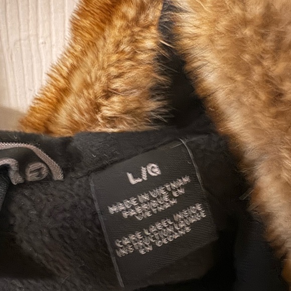 Women's Marmot Soft Shell Hooded Jacket with Faux Fur Trim - Picture 5 of 11